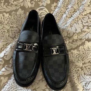 Louis Vuitton loafers size 11